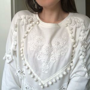 Embroidered pom pom sweater - medium